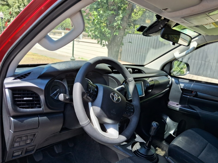Toyota Hilux Dx 4x4 2.4 2024  Usado en GT Autos
