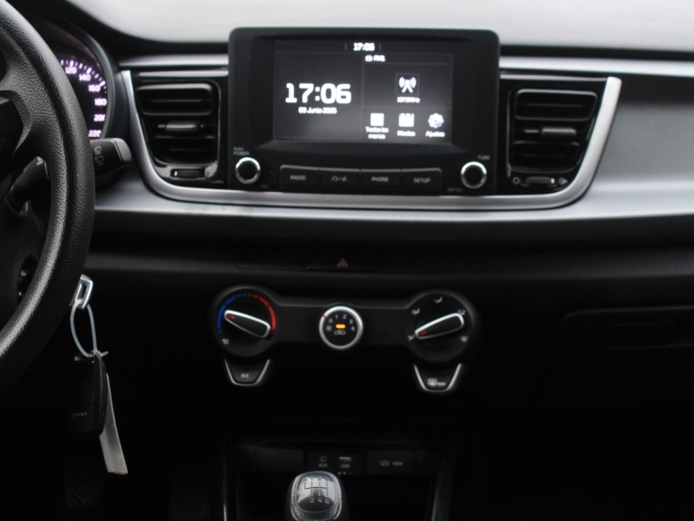 Kia Rio 5 Rio 5 Hatch Back 1.4 2020 Usado en Rosselot Usados