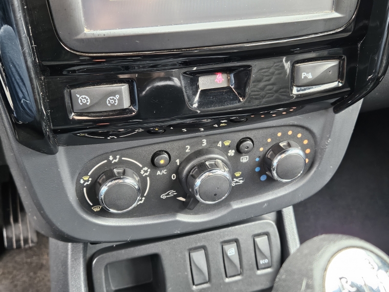Renault Oroch Intens Cd Mt 2.0 2019 Usado  Usado en Kovacs Usados