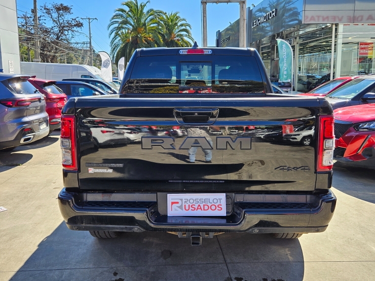 Ram 1500 1500 Big Horn Crew Cab 4x4 3.6 Aut 2023 Usado en Rosselot Usados
