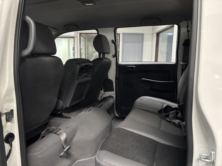 Kia Frontier D/c Lx 2.5l 6mt Av Ab 2024  Usado en Grass & Arueste