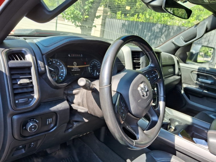Ram 1500 Rebel Crew 4x4 5.7 Aut 2022  Usado en GT Autos