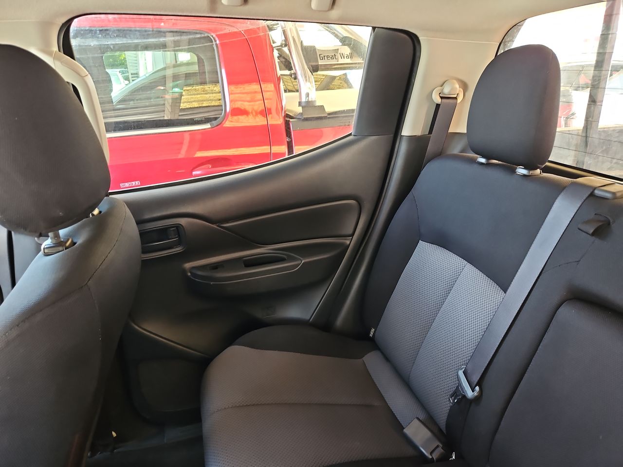 Mitsubishi L200 New L200 Work Cr 2.4 2020 Usado Usado en Webautos.cl Mitsubishi L200 New L200 Work Cr 2.4 2020 Usado Usado en Webautos.cl