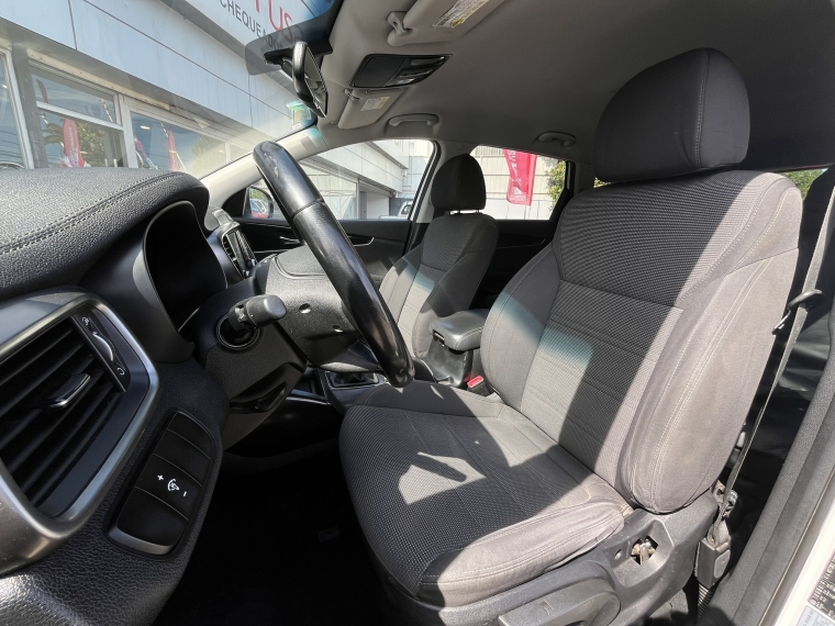 Kia Sorento Sorento Ex 2.4 2021 Usado en Rosselot Usados