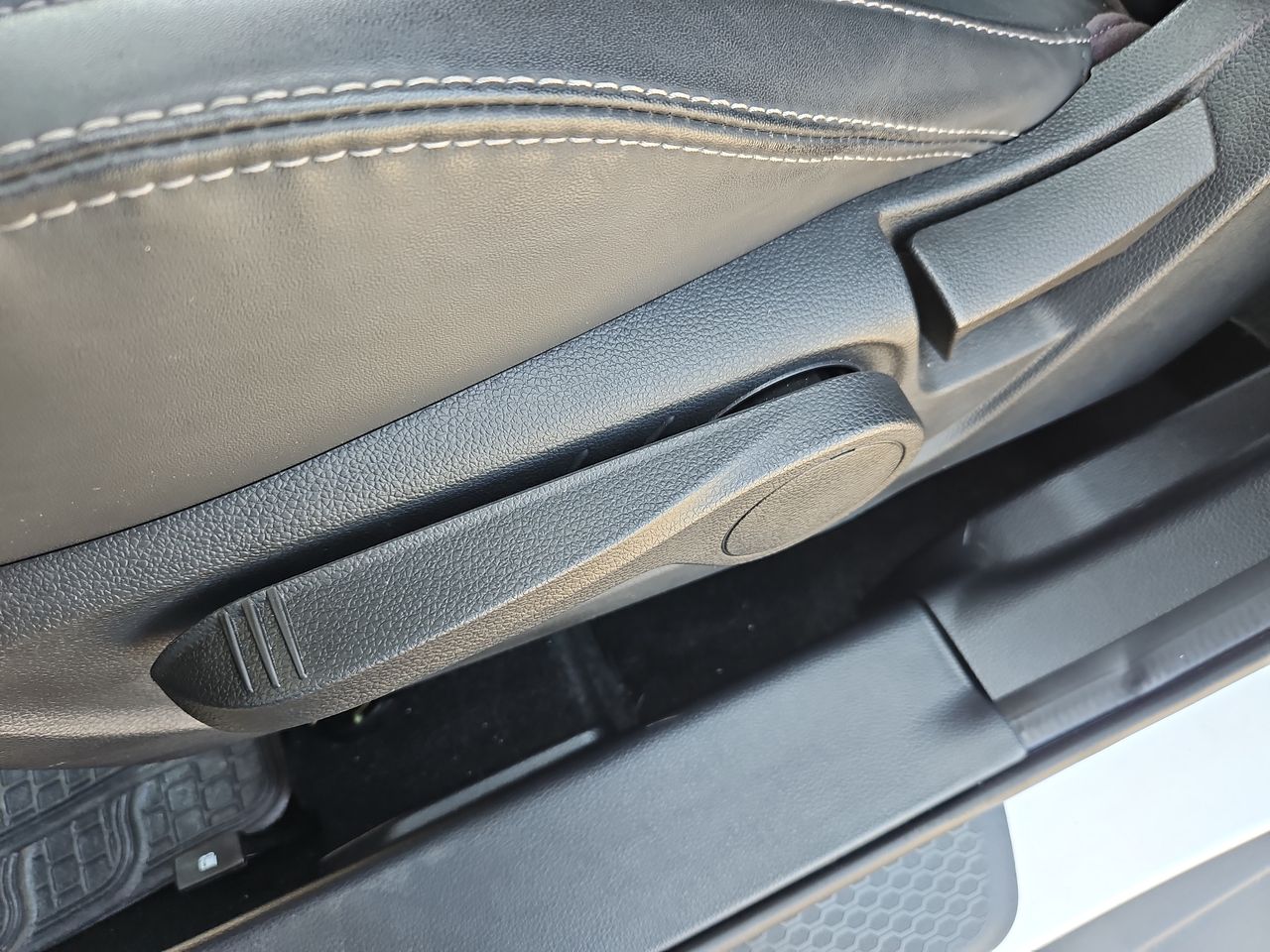 Mahindra Xuv 300 Xuv 300 1.2 2025 Usado en Usados de Primera - Sergio Escobar