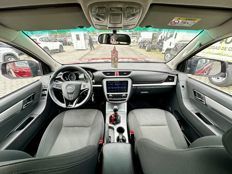 Jac T8 2.0 Comfort Mt 4x2 2023 Usado  Usado en Kovacs Usados