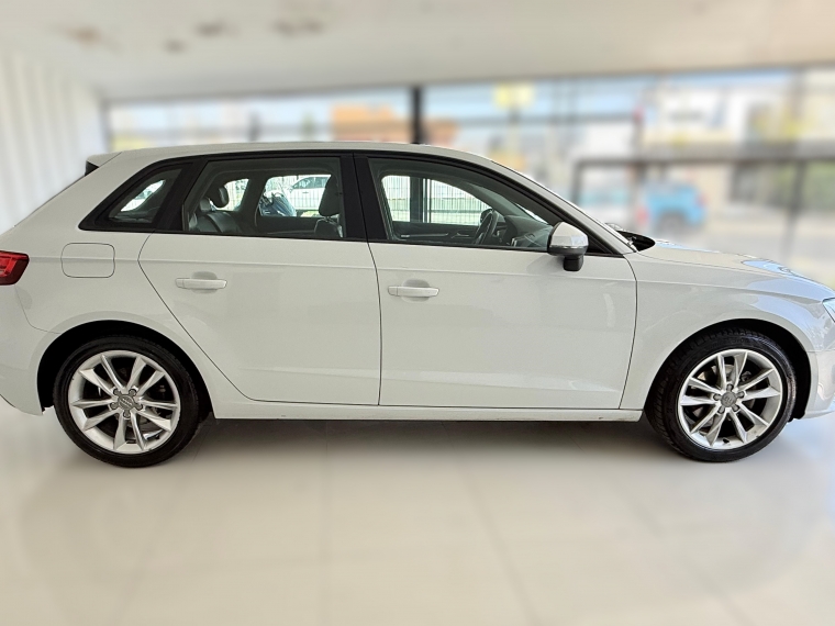 Audi A3 Sportback Tfsi 1.4 Aut 2018 Usado en Automotriz Olea Flaño