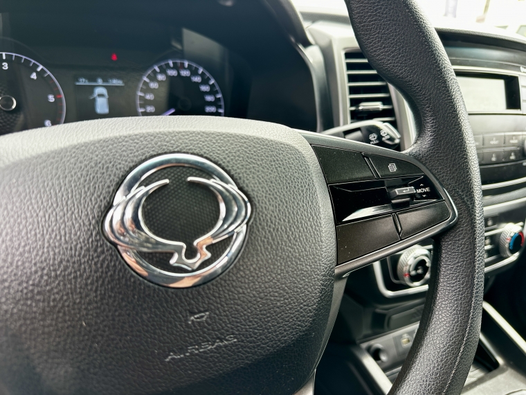 Ssangyong Grand musso Musso Grand 2.2 2024 Usado en Rosselot Usados