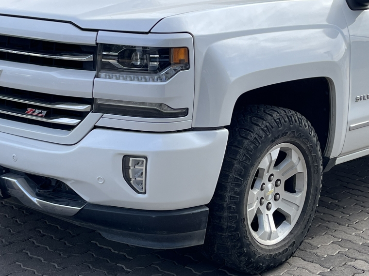 Chevrolet Silverado 5.3 Ltz Cc Z71 At 4x4 2019 Usado  Usado en Kovacs Usados