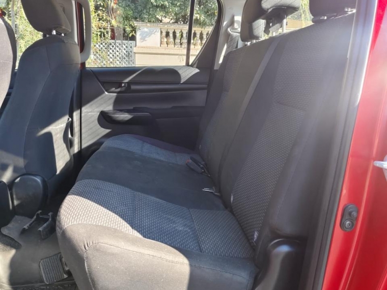 TOYOTA HILUX DX 4X2 2.4 - imagen 11