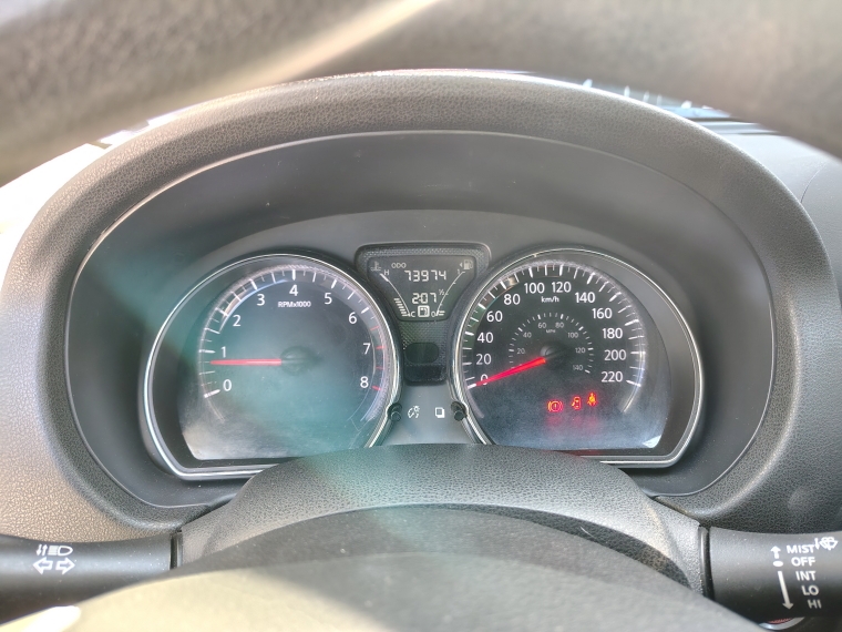 Nissan Versa 1.6 Sense  (radio Touch)  Mt 2020 Usado  Usado en Kovacs Usados