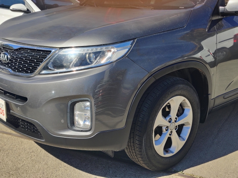 Kia Sorento Sorento Ex 2.4 Aut 2014 Usado en Rosselot Usados
