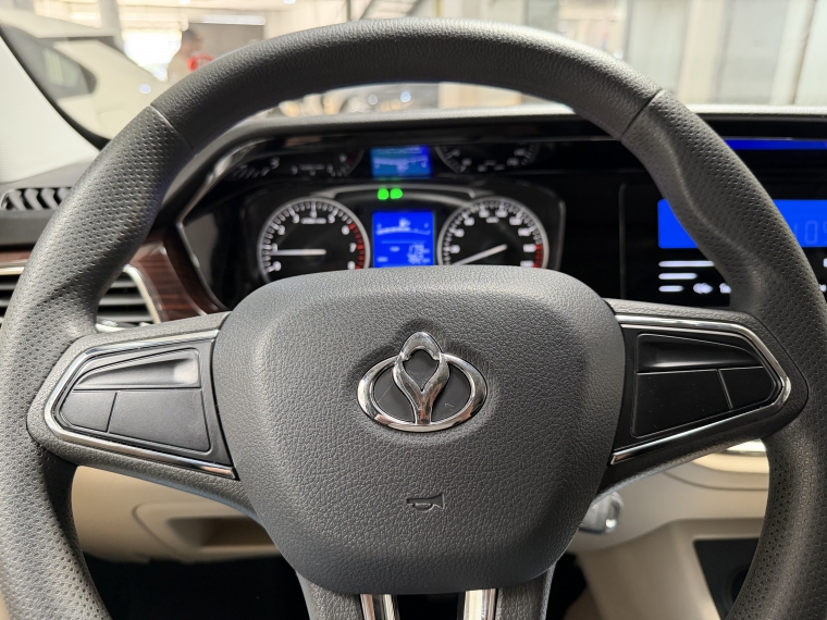 Kyc V5 cargo van 1.5l 5mt Ac 2026  Usado en Grass & Arueste