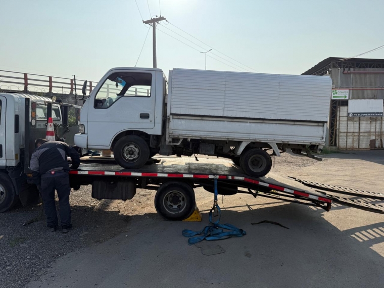 Kia Frontier Dlx 2.7 1998  Usado en GT Autos
