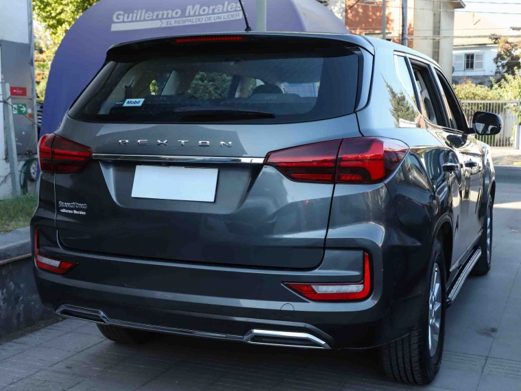 Ssangyong Rexton New  Lx 2.0 T 6mt 2wd 6ab 2023 Usado  Usado en Webautos.cl