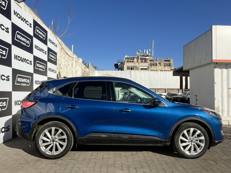 Ford Escape 2.5 Titanium Hev At 4x4 Hibrido 2023 Usado  Usado en Kovacs Usados