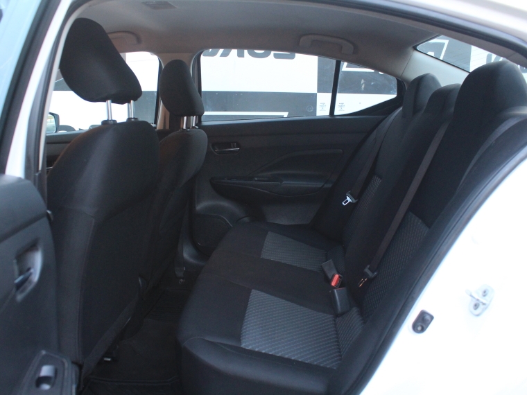 Nissan Versa 1.6  Sense Mt 2022 Usado  Usado en Kovacs Usados