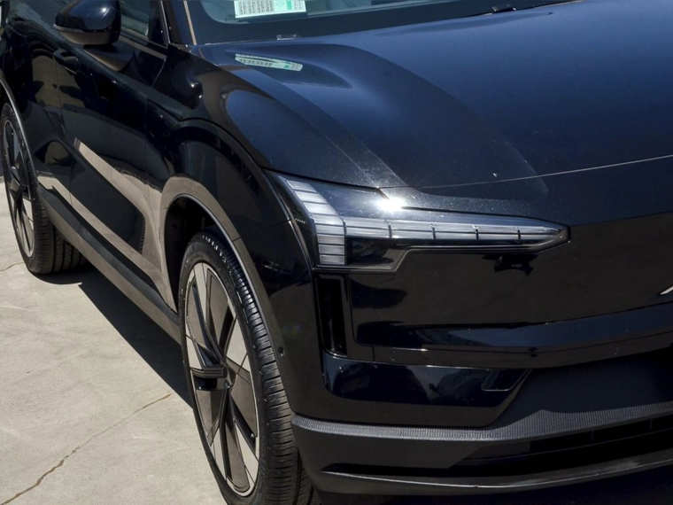 Volvo Ex30 Electrico Ultra E60 4x2 At 5p 2024 Usado  Usado en Webautos.cl