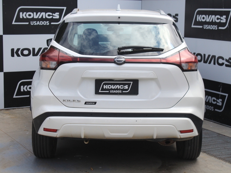 Nissan Kicks 1.6  Play  Sense Mt 2025 Usado  Usado en Kovacs Usados