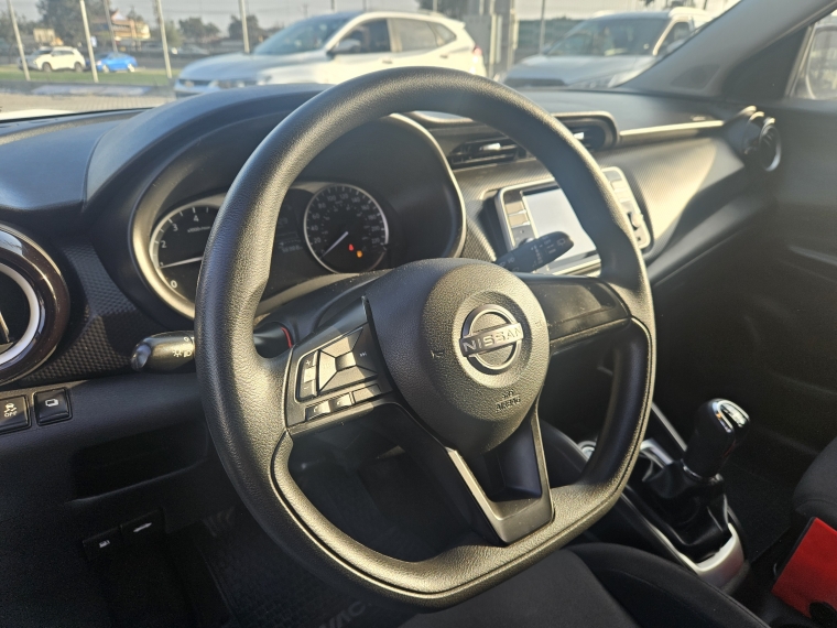 Nissan Kicks 1.6 Sense Mt 2023 Usado  Usado en Kovacs Usados