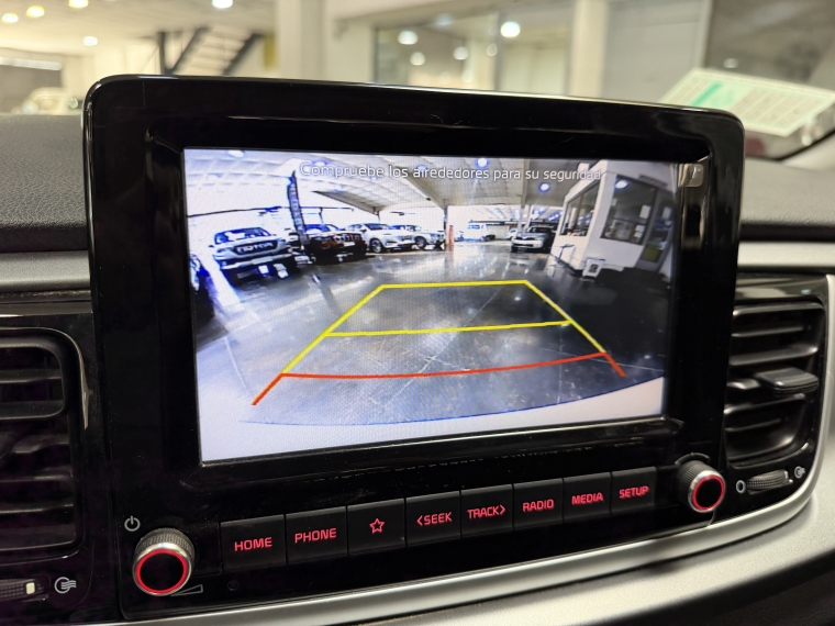 Kia Rio 4 Ex 1.4l 6mt Ci Full 2024  Usado en Grass & Arueste