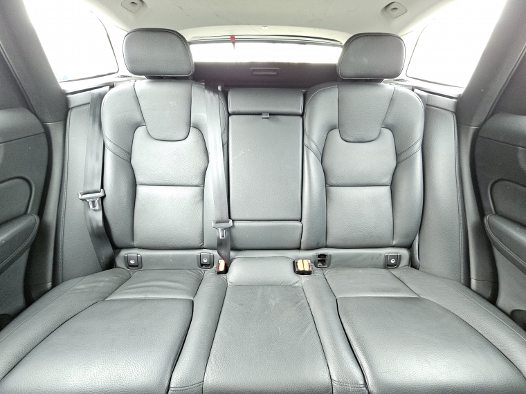 Volvo Xc60 Ii B5 4x4 2.0 Aut  2022 Usado  Usado en Autoselect Usados