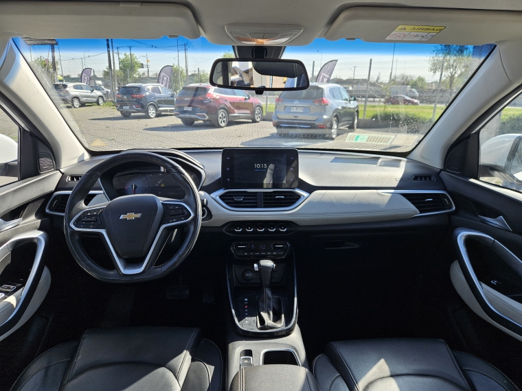 Chevrolet Captiva — foto 10 de 24