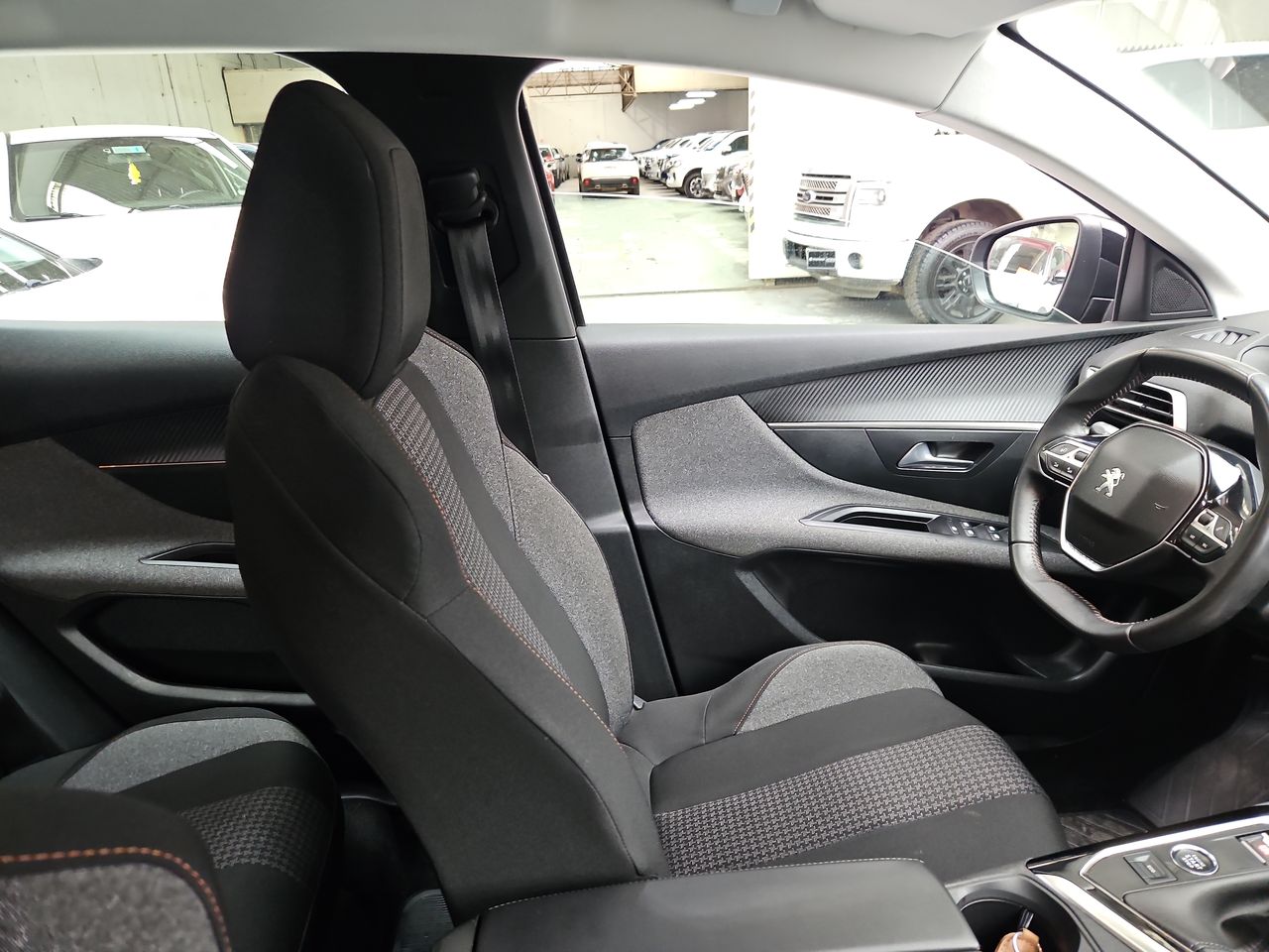 Peugeot 208 3008 Puretech 1.2l 2022 Usado en Usados de Primera - Sergio Escobar