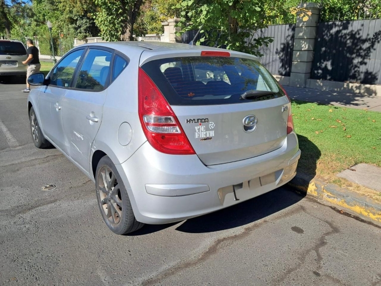 Hyundai I-30 Gls 1.6 2012  Usado en Autos