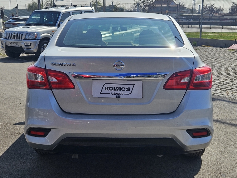 Nissan Sentra 1.8 Sense Ac Mt 4x2 2021 Usado  Usado en Kovacs Usados