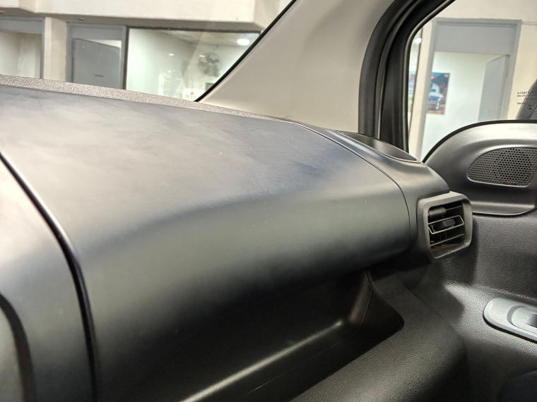 Peugeot Rifter Allure Bluehdi 1.5l Aut 2022  Usado en Grass & Arueste