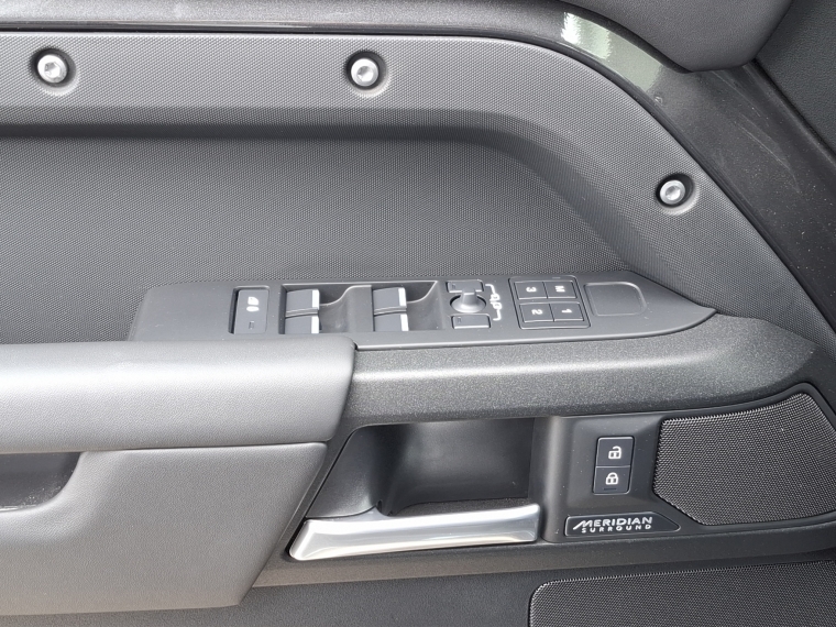 Land rover Defender 110 5.0 S/c V8 2026 Usado  Usado en BMW Premium Selection