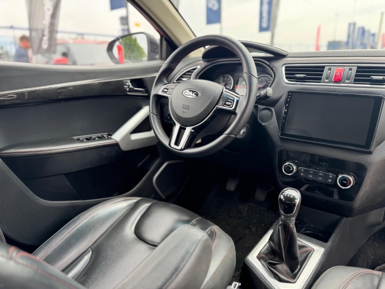 Jac J2 Luxury Hb 1.5 2022 Usado Usado en Webautos.cl Jac J2 Luxury Hb 1.5 2022 Usado Usado en Webautos.cl