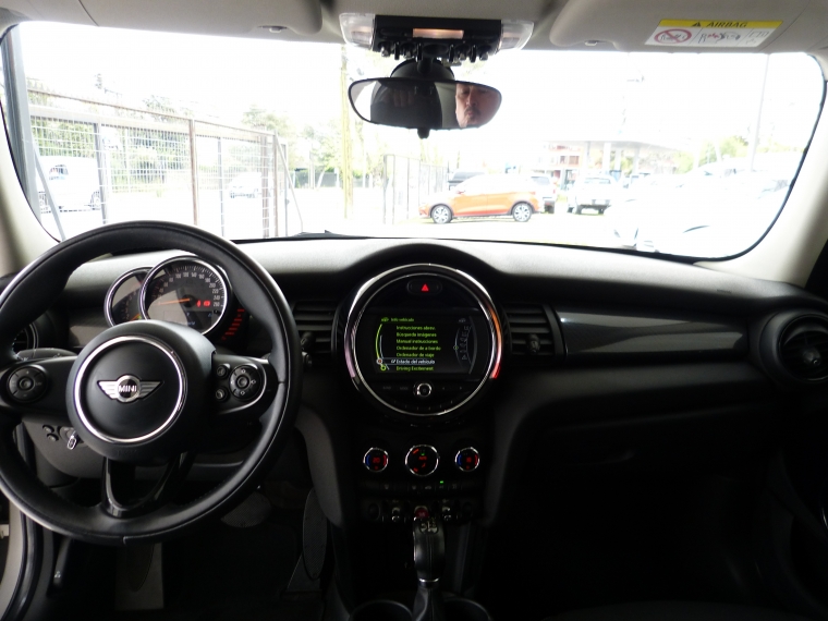 Mini Cooper 1.5 Hb 5p Classic 2017 Usado en Automotriz Olea Flaño