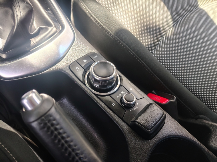 Mazda 2 2 1.5 2018 Usado  Usado en Kovacs Usados