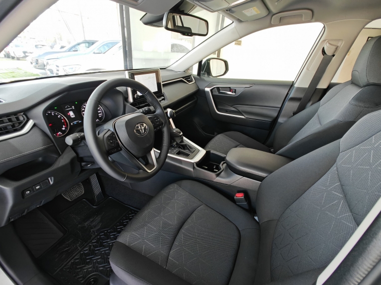 Toyota Rav4 Xle 2.0 Aut 2025 Usado en Automotriz Olea Flaño
