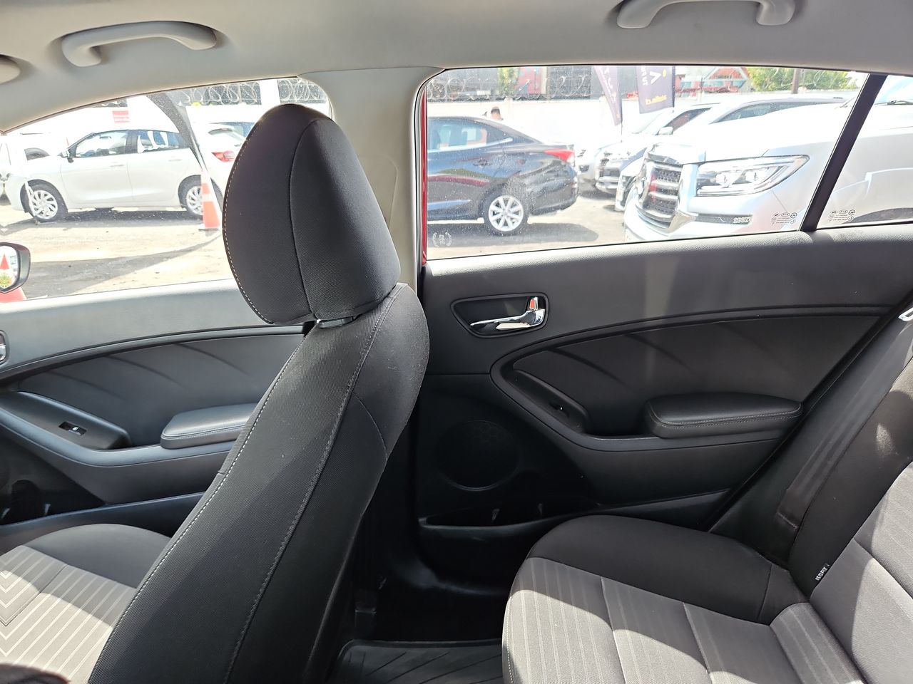 Kia Cerato Cerato 5 Hb 1.6  Aut 2019 Usado en Usados de Primera - Sergio Escobar