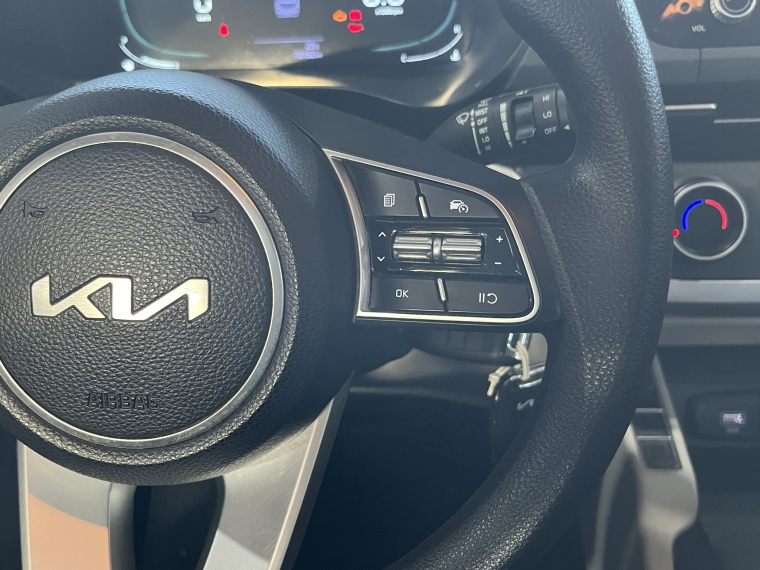 Kia Carens Carens Ex 1.4 Aut 2023 Usado en Rosselot Usados