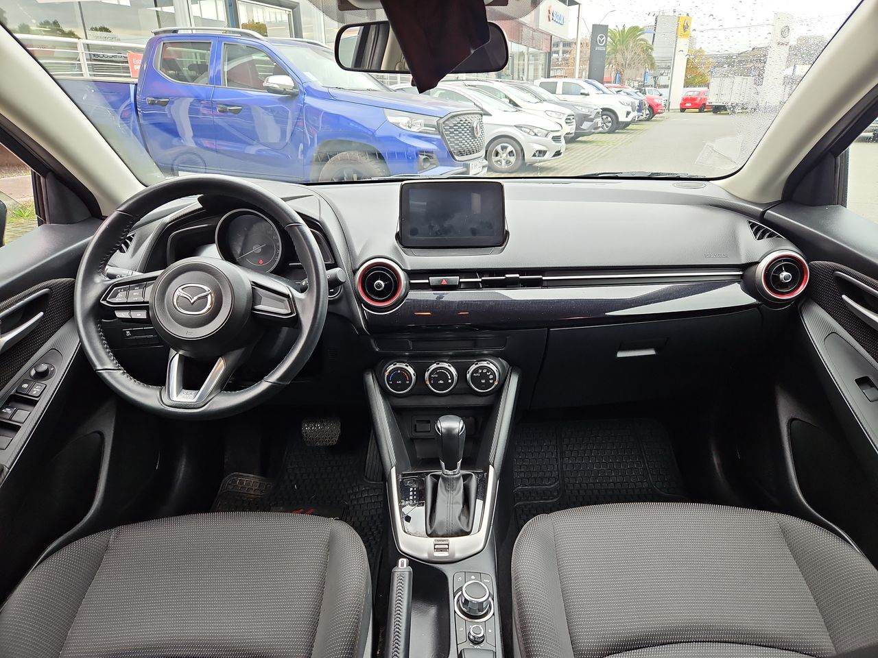 Mazda 2 2 Sport Hb 1.5  Aut. 2023 Usado  Usado en Webautos.cl