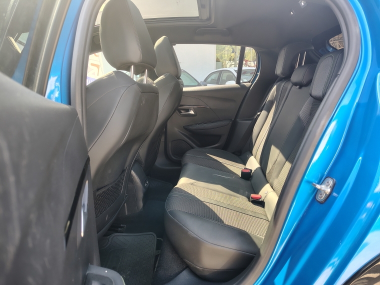 Peugeot 208 Nuevo 208 Gt Puretech 130 Eat8 2022 Usado en Rosselot Usados