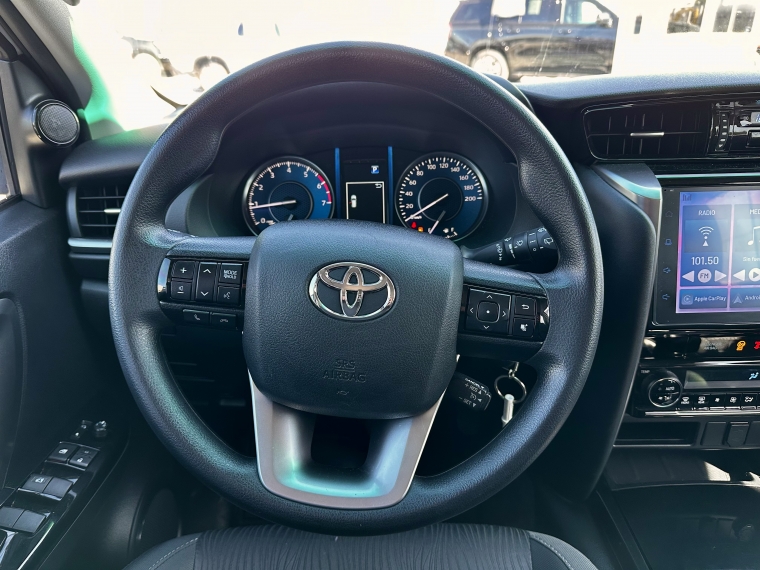 Toyota Fortuner 2.7 Sr5 At 2022 Usado  Usado en Kovacs Usados