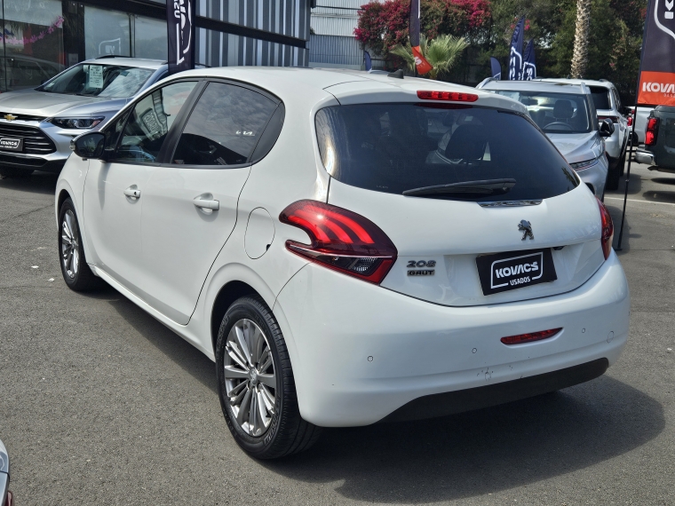Peugeot 208 Signature Puretech 1.2 2019 Usado  Usado en Kovacs Usados
