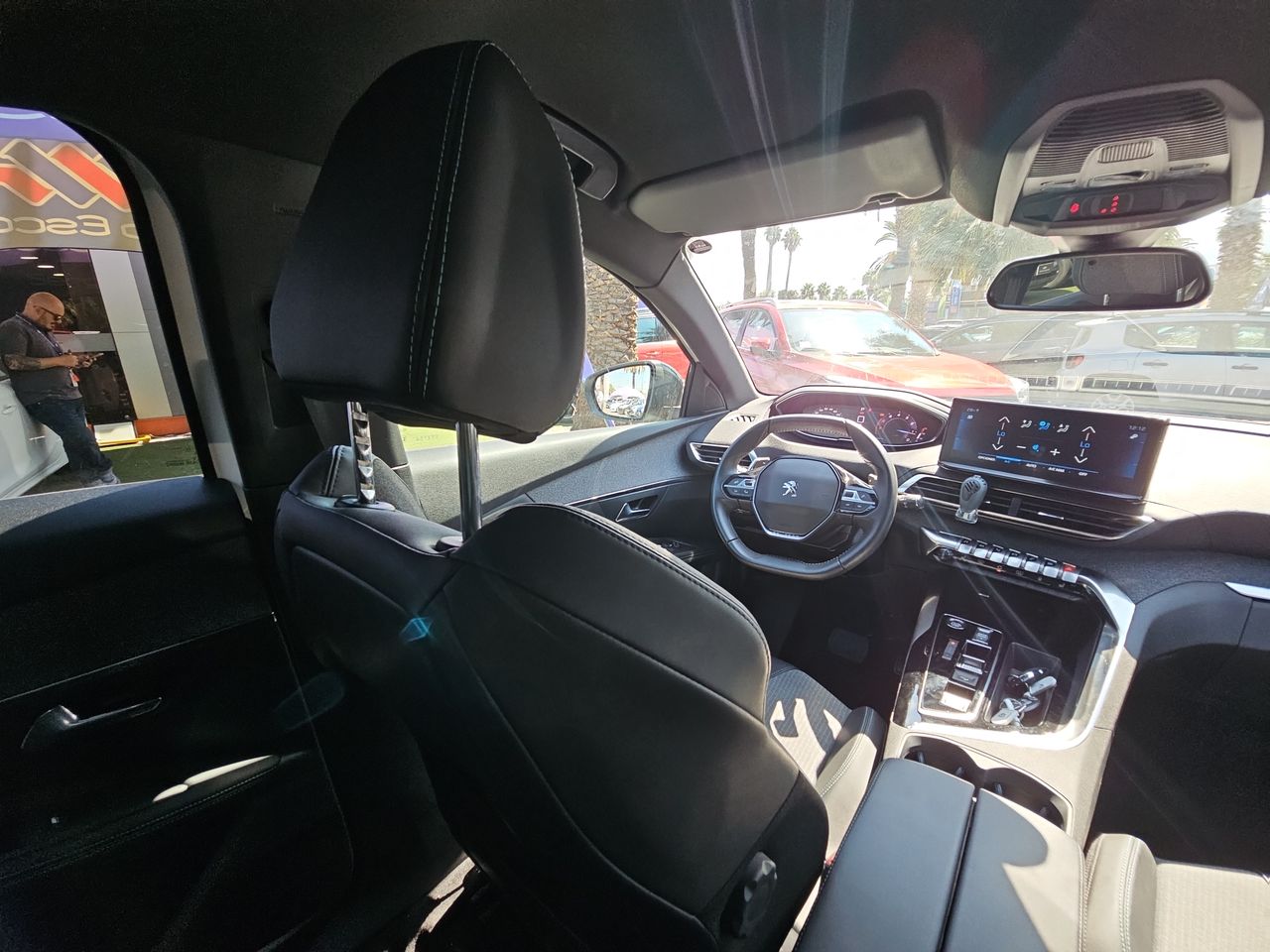 Peugeot 3008 3008 Thp 165hp 1.6 Aut 2025 Usado en Usados de Primera - Sergio Escobar