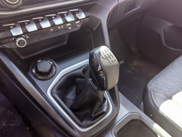 Peugeot Landtrek Landtrek 4x4 1.9 2022 Usado en Rosselot Usados