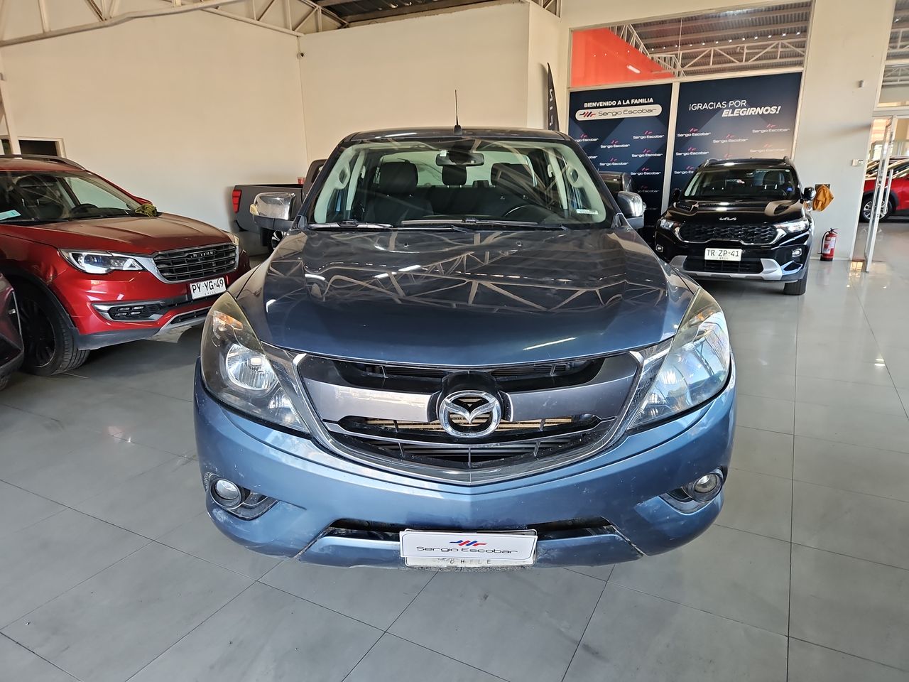 Mazda Bt-50 New Bt 50 Dcab Sdx 4x4 3.2 Aut 2018 Usado en Usados de Primera - Sergio Escobar