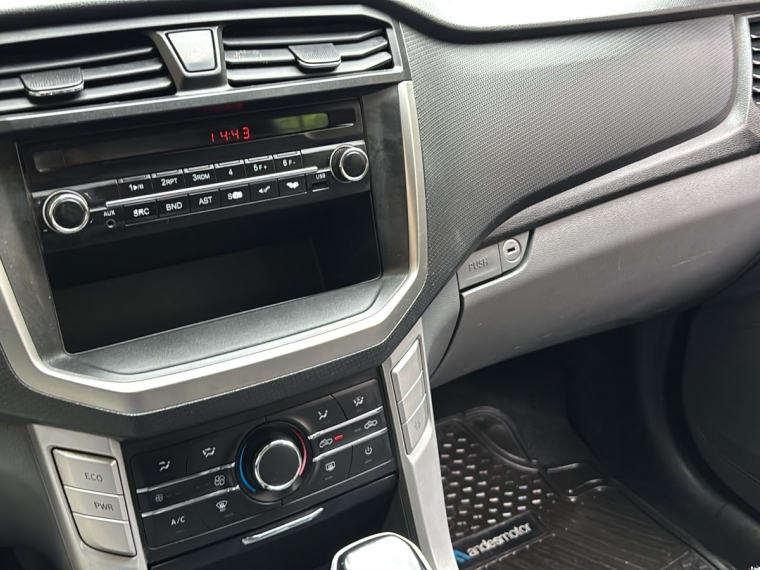 MAXUS T60 DCAB 4X2 2.0cc - imagen 9