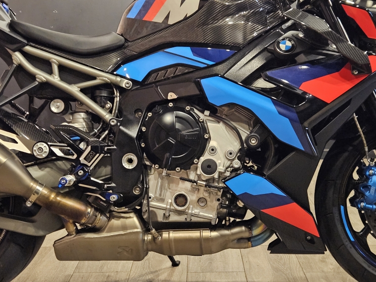 Bmw M 1000 r Carbon Pack 2025 Usado en BMW Premium Selection Bmw M 1000 r Carbon Pack 2025 Usado en BMW Premium Selection