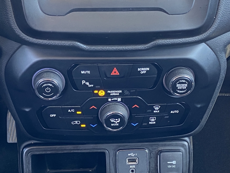 Jeep Renegade Renegade Sport 1.8 2022 Usado en Rosselot Usados