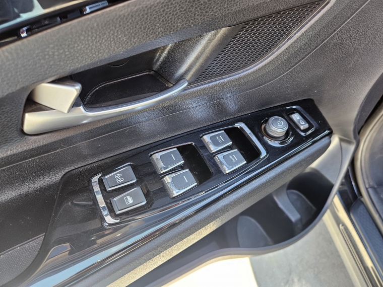 Ssangyong Korando New Korando 4x2 1.6 At Cd211 2023 Usado en Rosselot Usados