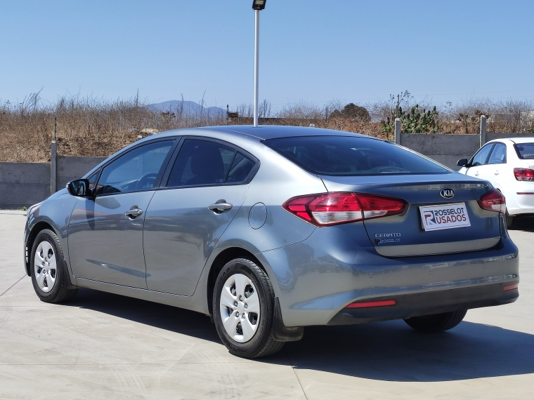 Kia Cerato Cerato 5 Ex 1.6 Mt 2018 Usado en Rosselot Usados